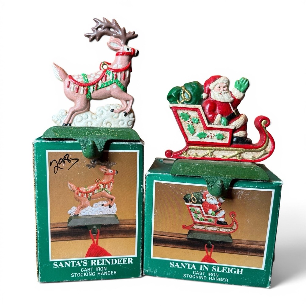 Vintage Midwest Cannon Falls Cast Iron Santa & Reindeer Stocking Hanger Set‎